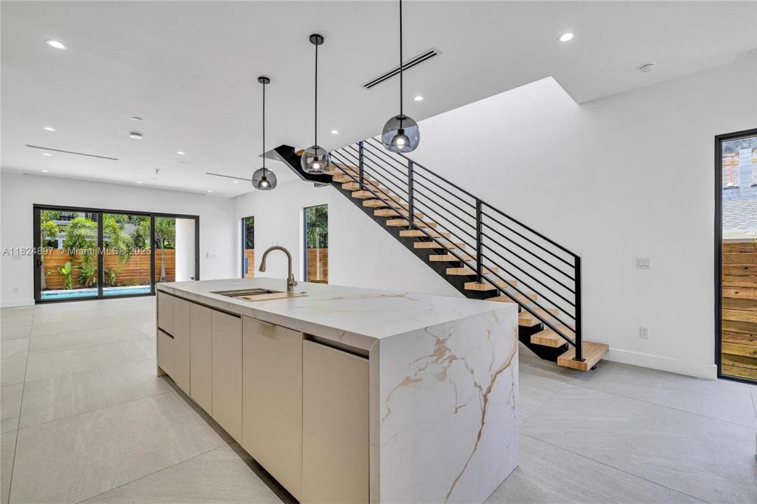 23 SE 12th Ave A, Fort Lauderdale, Florida 33301