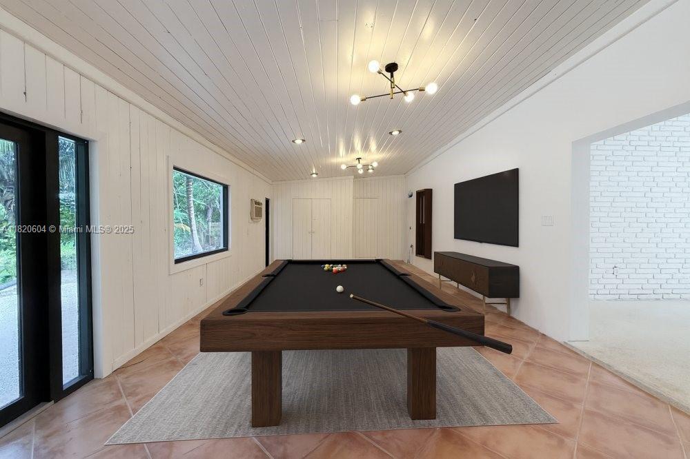 7132 SW 65th Ave, South Miami, Florida 33143