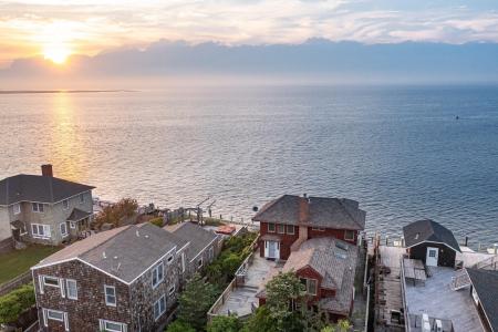 165 Bay Walk, Islip, New York 11770, Stati Uniti