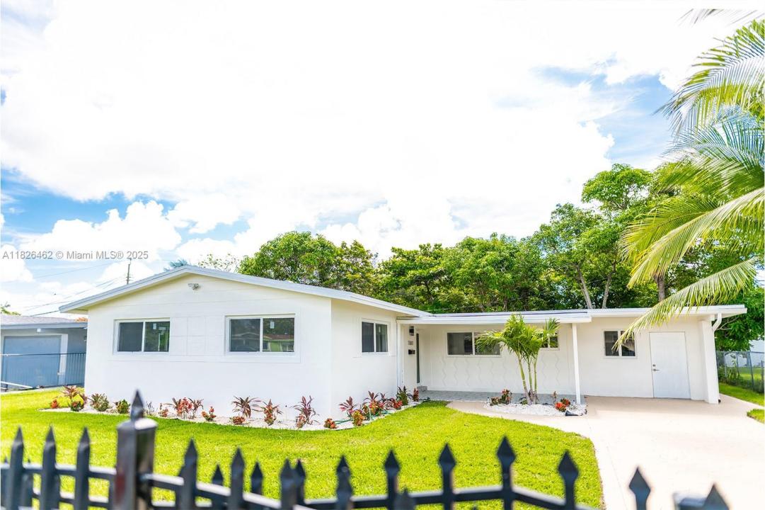 17611 NW 12th Ave, Miami Gardens, Floride 33169, États-Unis