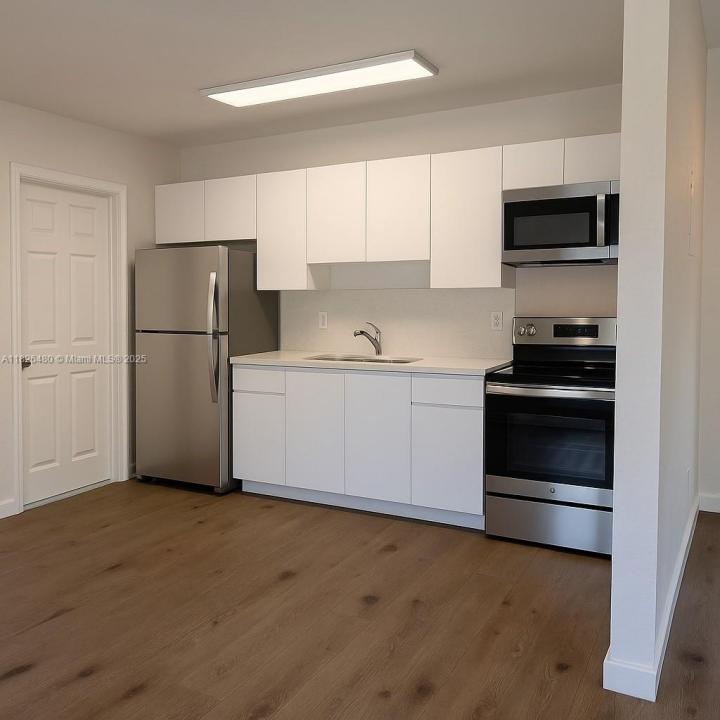 Fort Lauderdale, Florida 33311