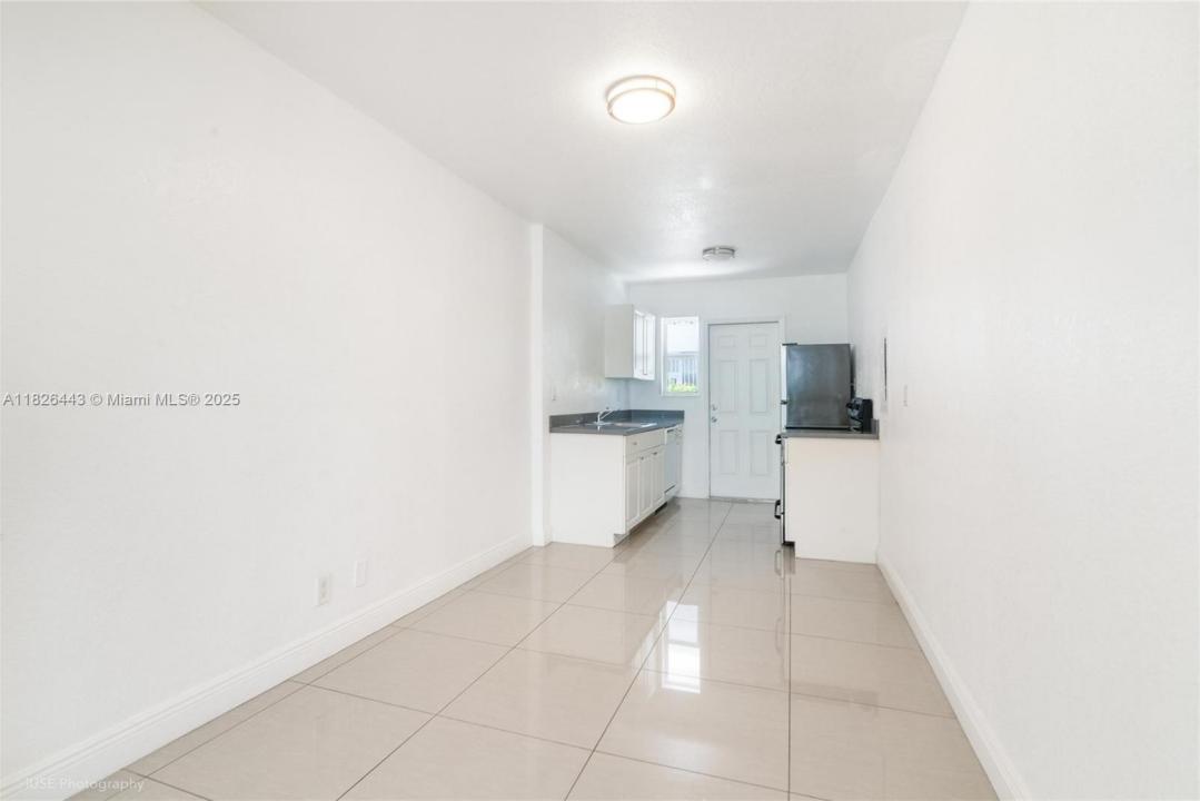 9770 E Bay Harbor 4W, Bay Harbor Islands, Florida 33154