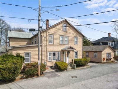 32 Union Street, East Greenwich, Rhode Island 02818