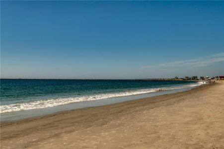 154 Sand Hill Cove Road, Narragansett, RI 02882, USA