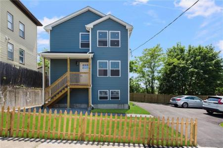 284 High Street 1, Woonsocket, ロードアイランド 02895, アメリカ合衆国
