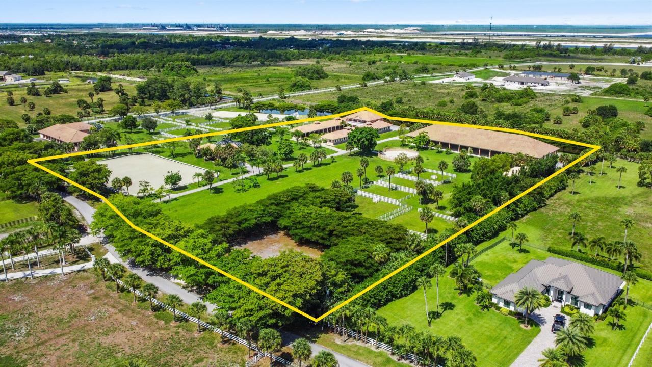 3287 Grande Road, WHITE FENCES, Loxahatchee, Florida 33470, USA