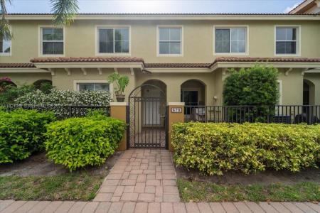 370 Lake Monterey Cir, Boynton Beach, Florida 33426, USA
