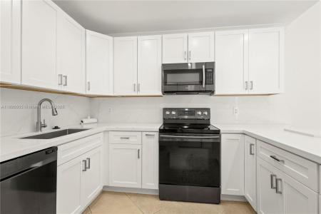 4773 Sunny Palm Cir C, West Palm Beach, Florida 33415, USA