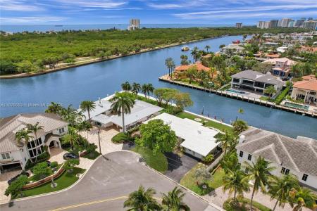 2756 NE 18th St, Fort Lauderdale, Florida 33305, USA