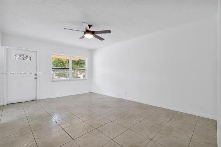 535 NW 18th St B, Fort Lauderdale, Florida 33311, USA