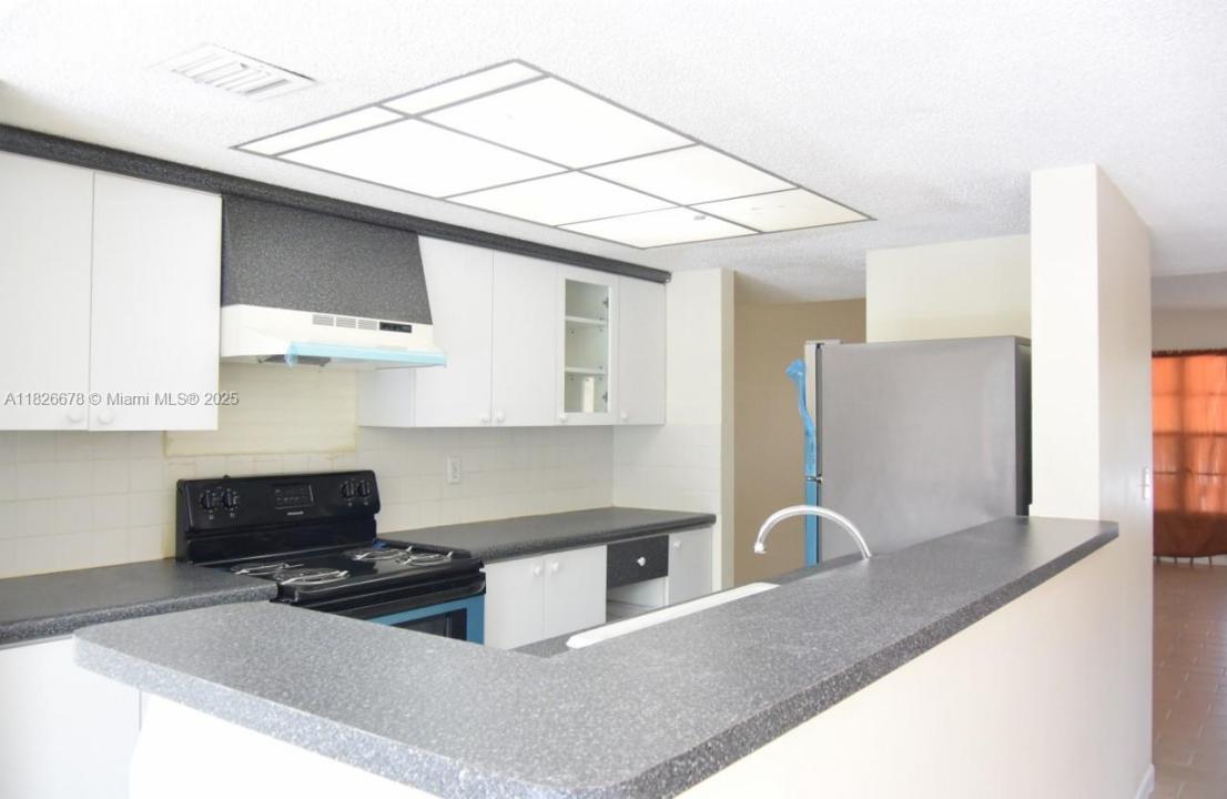 9481 NW 39TH PL, Sunrise, Flórida 33351, Estados Unidos