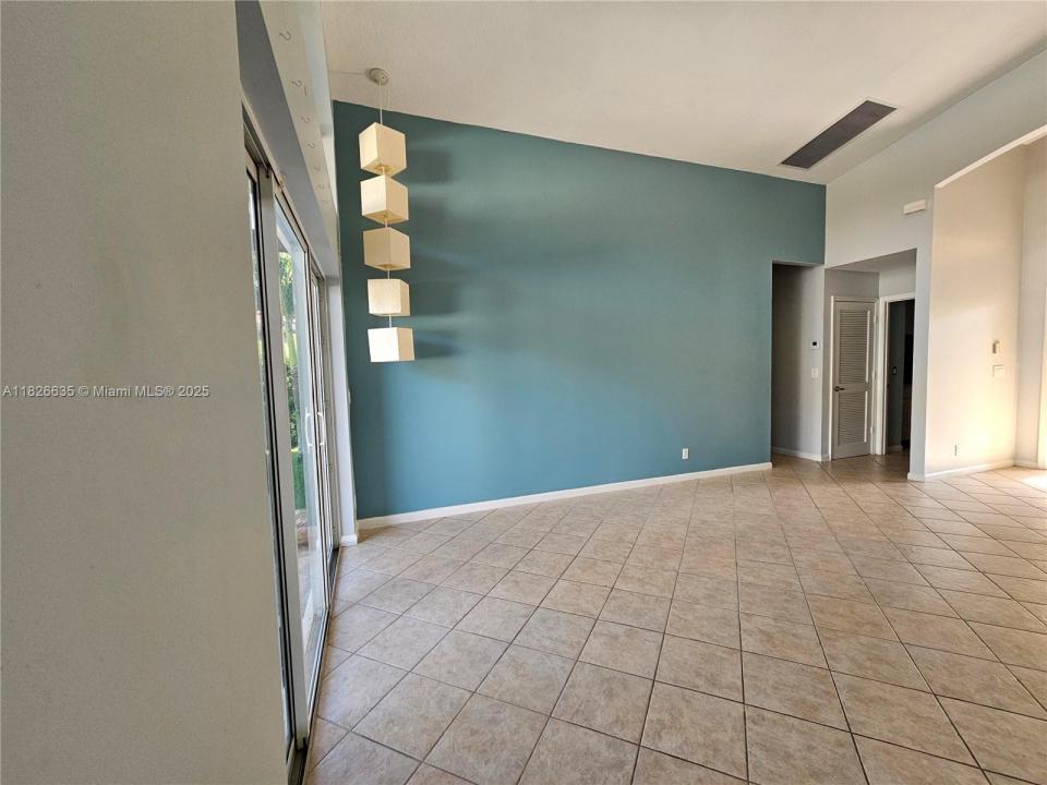 743 SW 190th Ave 743, Pembroke Pines, Florida 33029, Estados Unidos