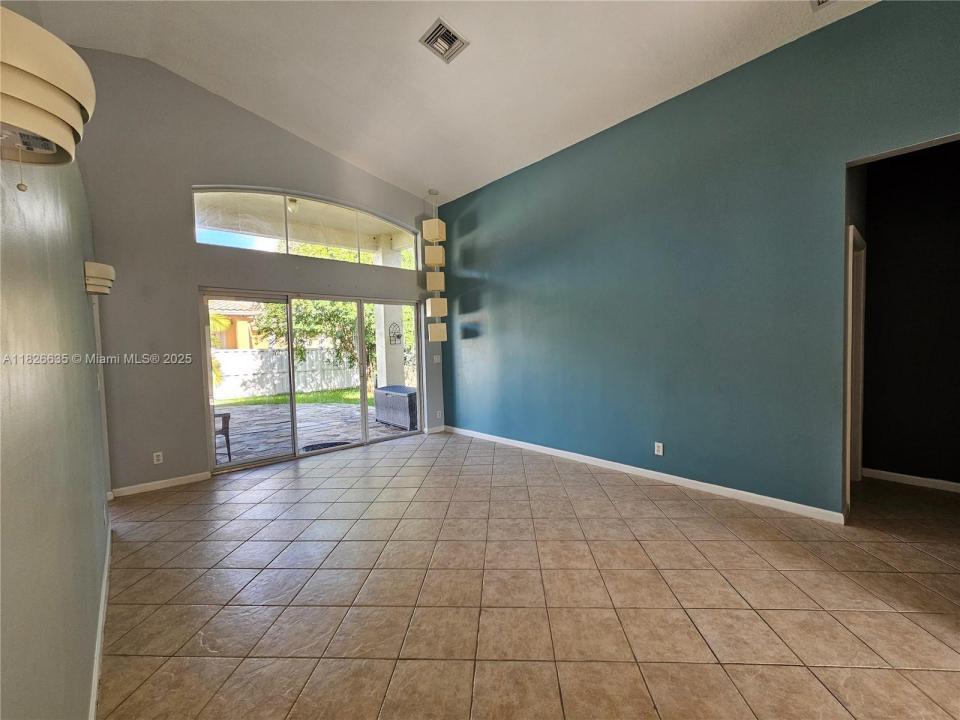 743 SW 190th Ave 743, Pembroke Pines, Florida 33029, Estados Unidos