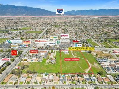 Foothill Boulevard, Fontana, California 92335, Estados Unidos