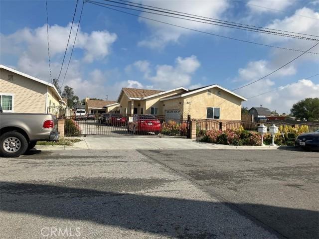 Court Street, Fontana, California 92336, Estados Unidos