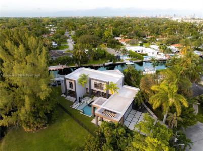 1009 NE 104th St, Miami Shores, Florida 33138, USA