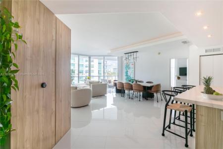 3131 NE 188th St 2-605, Aventura, Florida 33180, USA