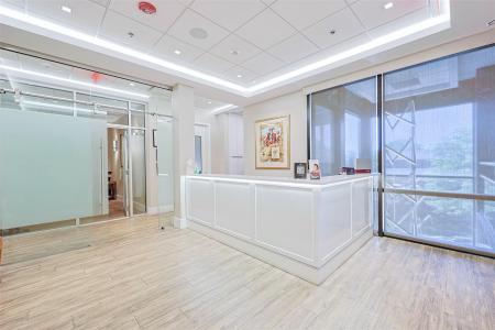 833 Northern Blvd Great Neck, North Hempstead, Nowy Jork 11021, USA