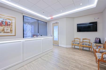 833 Northern Blvd Great Neck, North Hempstead, Nowy Jork 11021, USA