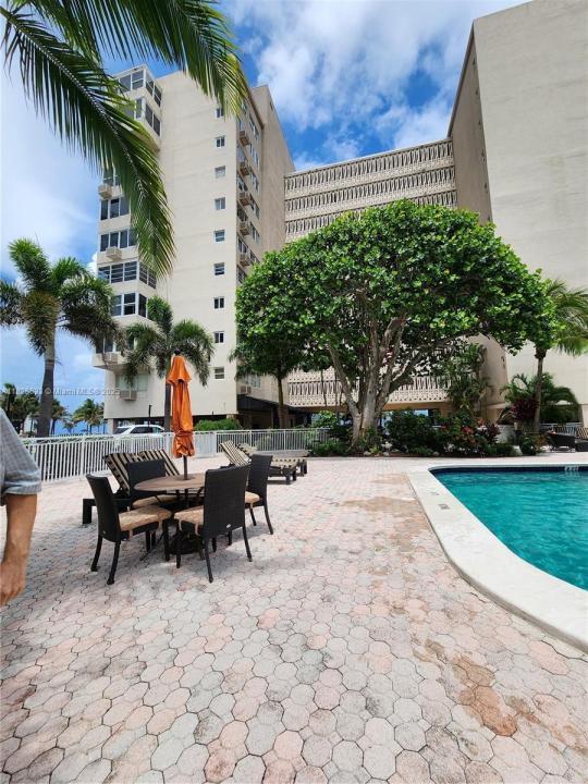 345 N Fort Lauderdale Beach Blvd 501, Fort Lauderdale, Florida 33304, Stati Uniti