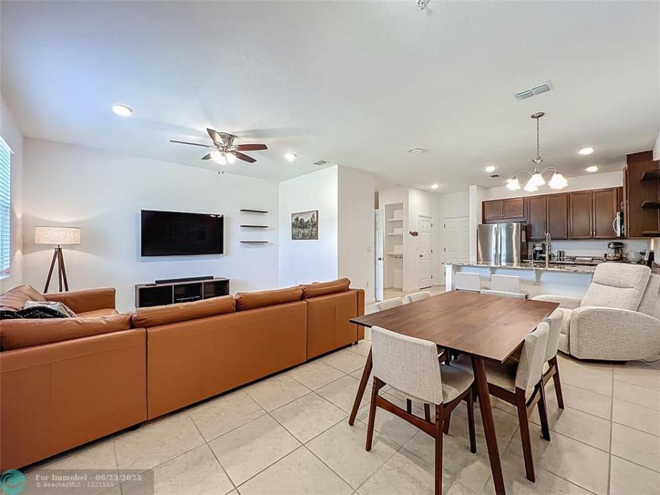 11785 Tidal Aly, Orlando, Flórida 32832, Estados Unidos