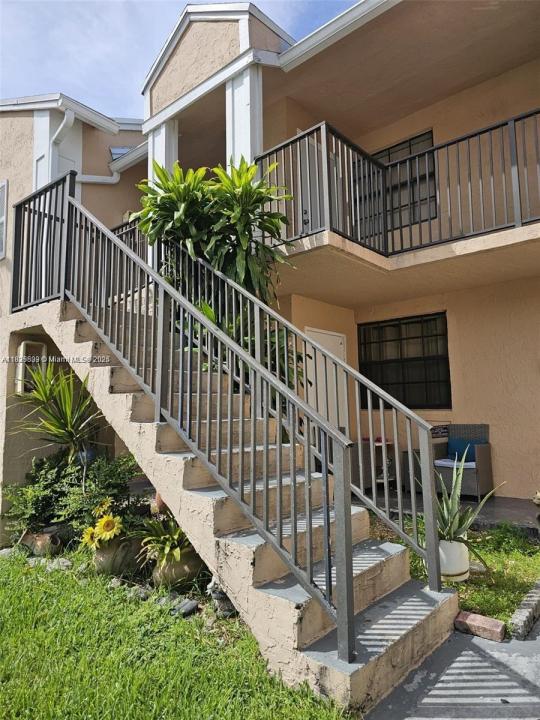 1002 Adams Ave 1002E, Homestead, Florida 33034, USA