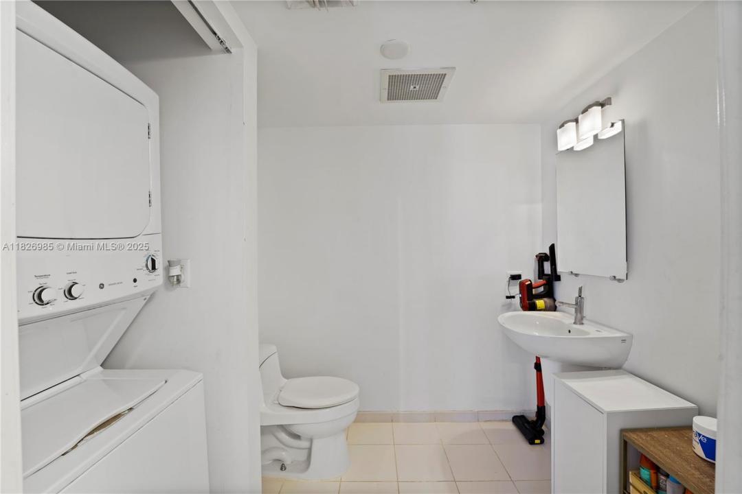 3449 NE 1st Ave 109, Miami, Флорида 33137, Соединенные Штаты