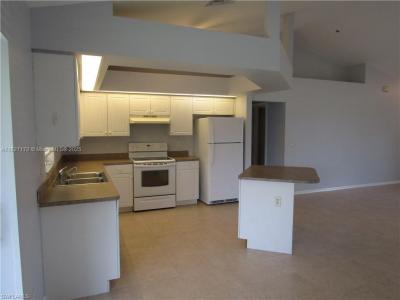 1529 SW 15 PL 0, Cape Coral, Florida 33991, USA