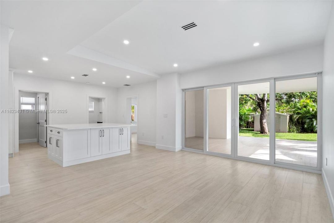 1617 Washington St, Hollywood, Floride 33020, États-Unis