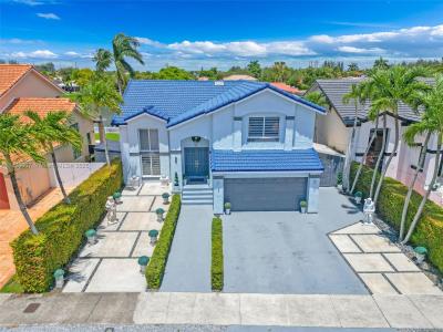 942 NW 133rd Ct, Miami, Florida 33182, USA