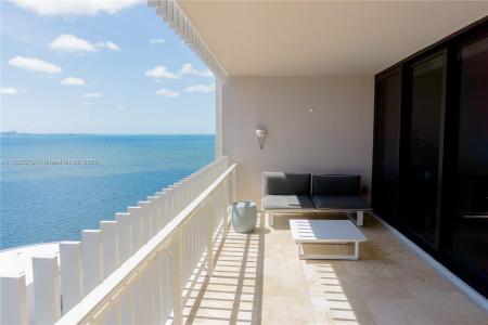 3 Grove Isle Dr C1405, Miami, Florida 33133, USA
