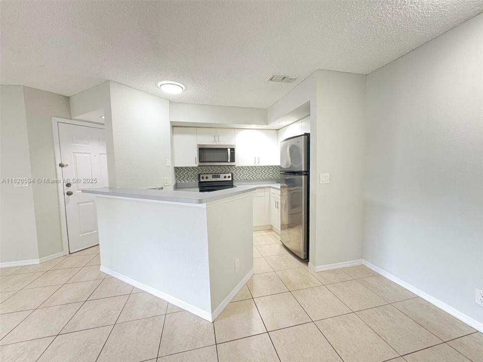 3480 N Pinewalk Dr N 124, Margate, فلوريدا 33063, الولايات المتحدة