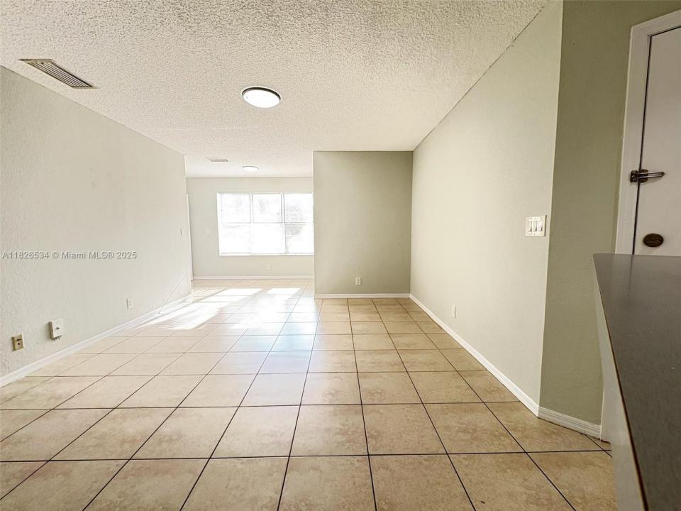3480 N Pinewalk Dr N 124, Margate, فلوريدا 33063, الولايات المتحدة