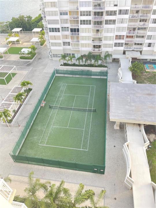 18071 Biscayne Blvd 802, Aventura, Florida 33160, Amerika Birleşik Devletleri