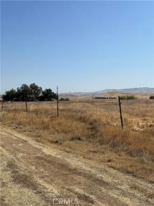 Cosmo Street, Bakersfield, Kalifornia 93306, USA