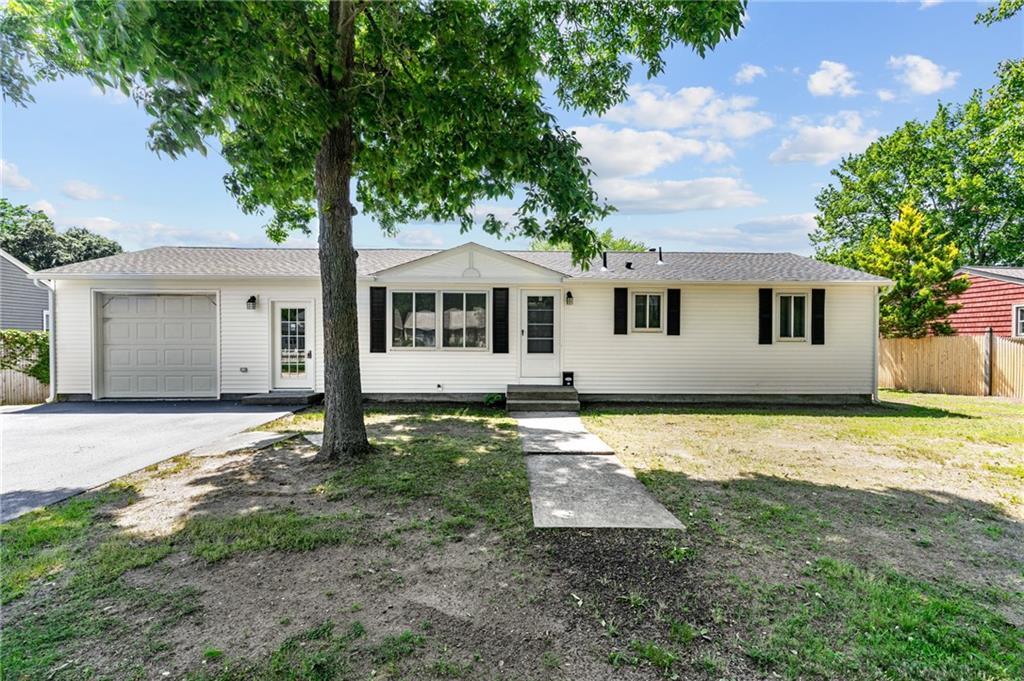 299 George Arden Avenue, Warwick, Rhode Island 02886, États-Unis