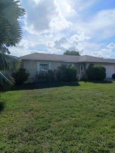 7101 NW 97th Ave, Tamarac, Florida 33321, Stati Uniti