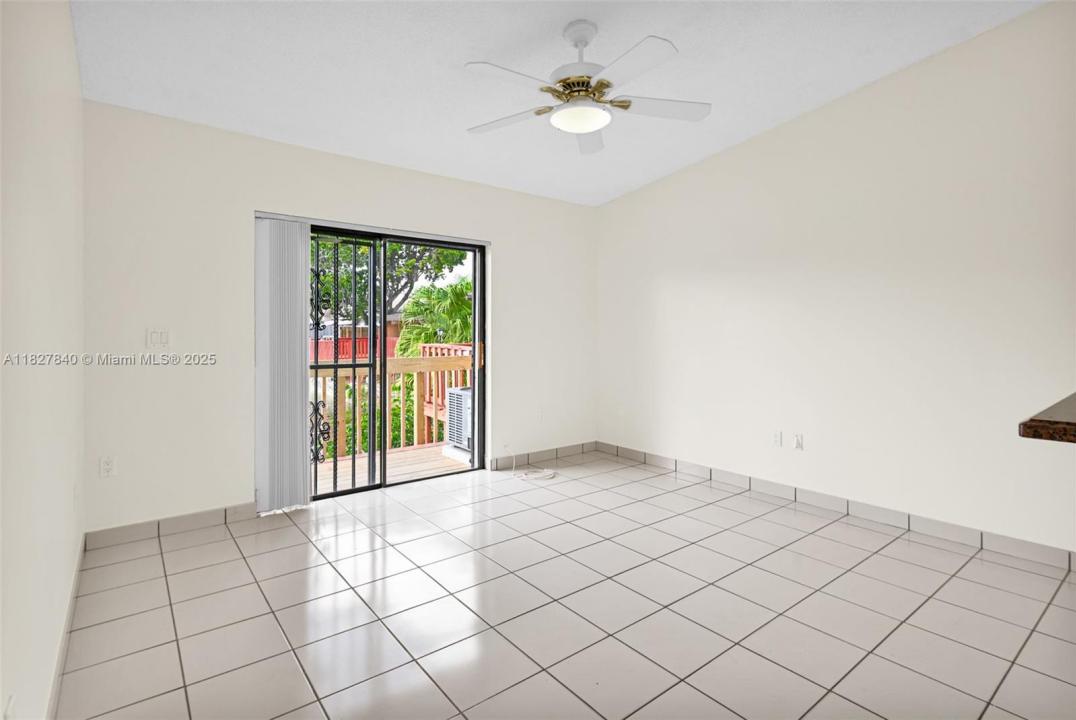 12213 SW 24th Ter 19, Miami, فلوريدا 33175, الولايات المتحدة