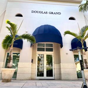 50 Menores Ave 711, Coral Gables, Florida 33134, USA