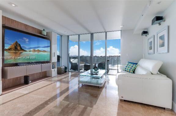 6620 Indian Creek Dr 508, Miami Beach, Florida 33141, USA