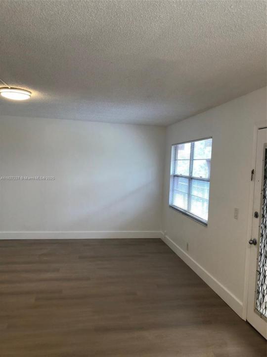 850 SW 133rd Ter 302B, Pembroke Pines, Floride 33027, États-Unis