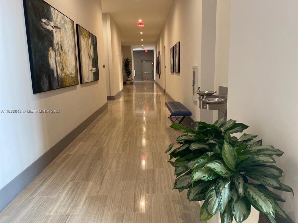 5350 NW 84th Ave 711, Doral, Florida 33166, HOA KỲ