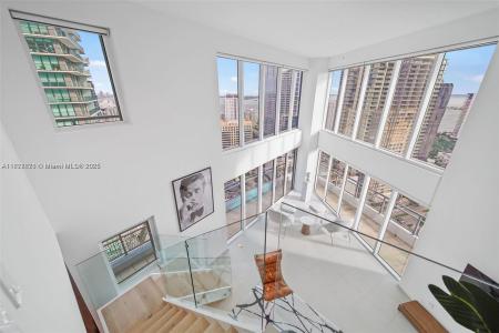 60 SW 13th St 2600, Miami, Florida 33130, USA