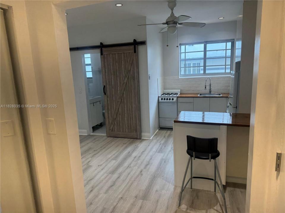 637 12th St 6, Miami Beach, 佛罗里达州 33139, 美国