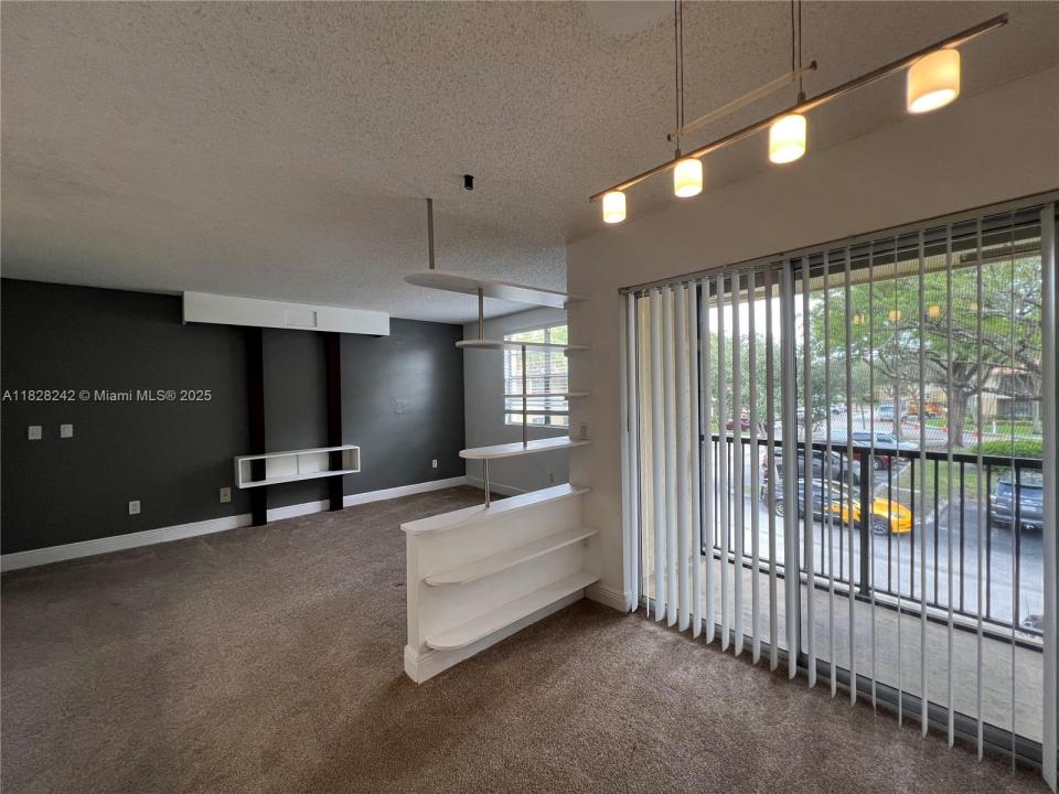 1227 SW 46th Ave 310, Pompano Beach, Floride 33069, États-Unis