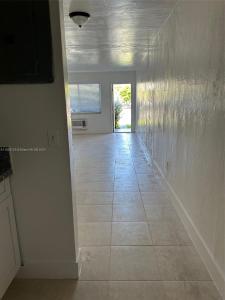 North Miami Beach, Florida 33162, USA