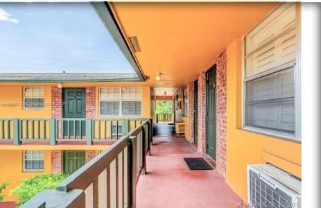 1702 Mckinley St 6, Hollywood, Florida 33020, USA