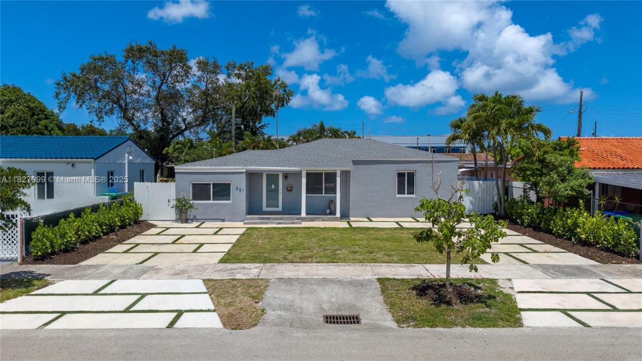 921 NW 30th Ct, Miami, Floride 33125, États-Unis