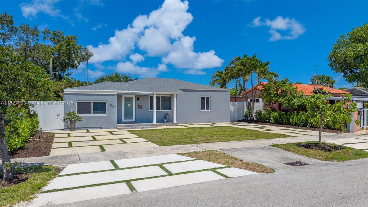 921 NW 30th Ct, Miami, Floride 33125, États-Unis