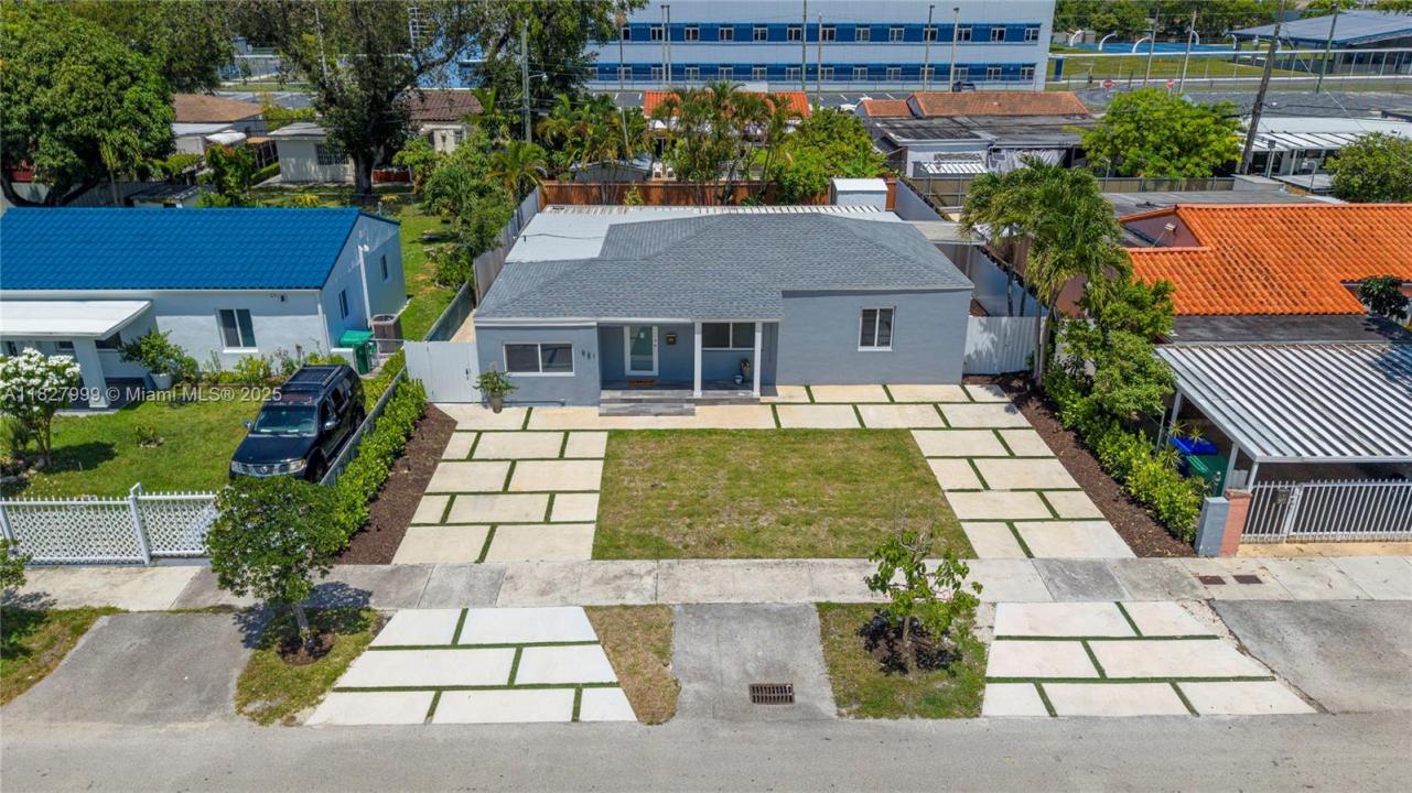 921 NW 30th Ct, Miami, Floride 33125, États-Unis